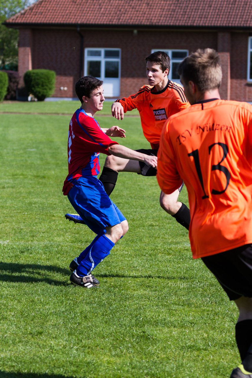 Bild 198 - Herren FSG BraWie 08 - TSV Ntzen : Ergebnis: 1:2